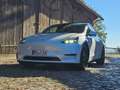 Tesla Model Y Performance Weiß - thumbnail 10