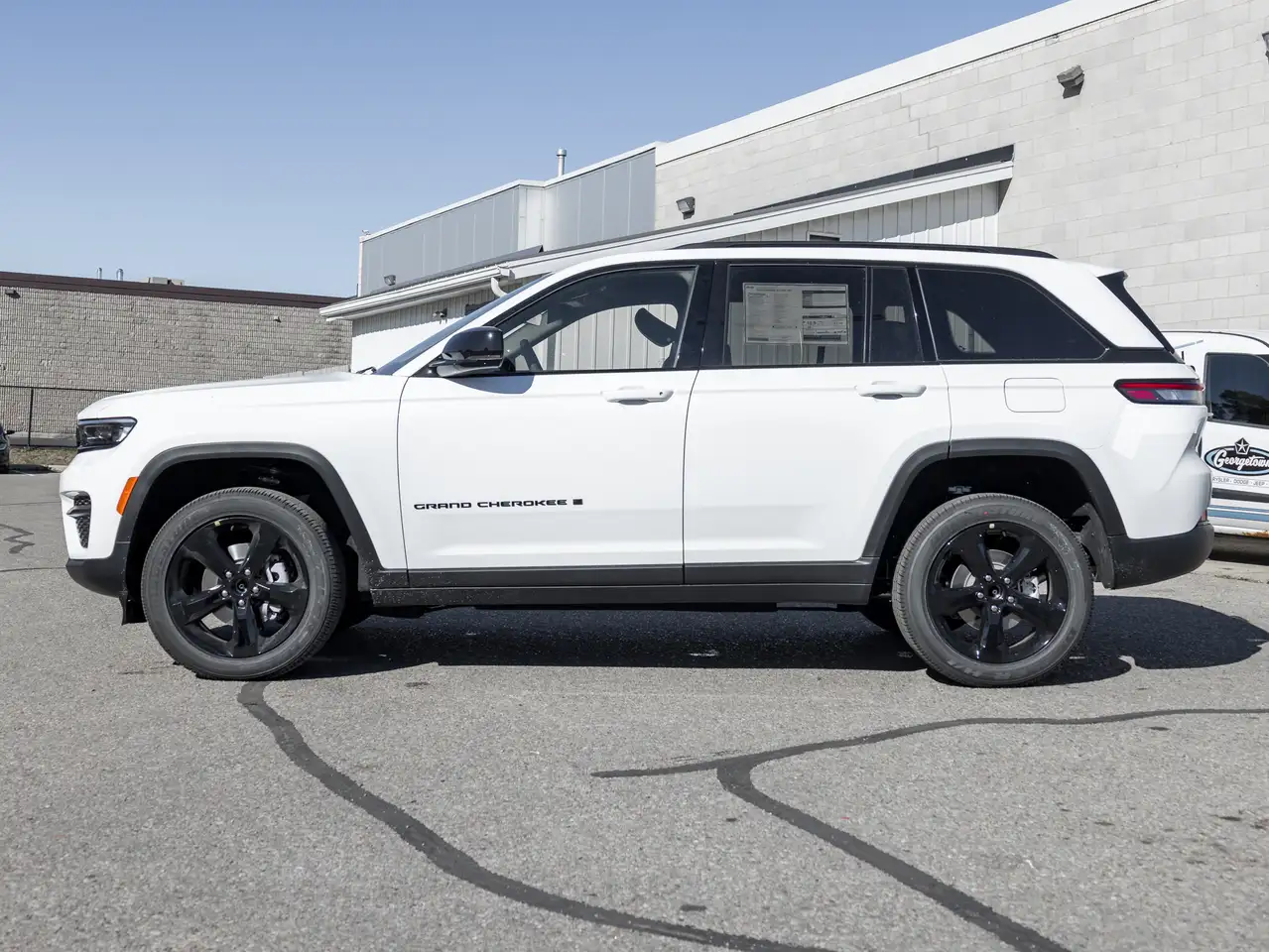 Jeep Grand Cherokee снимка Jeep Grand Cherokee