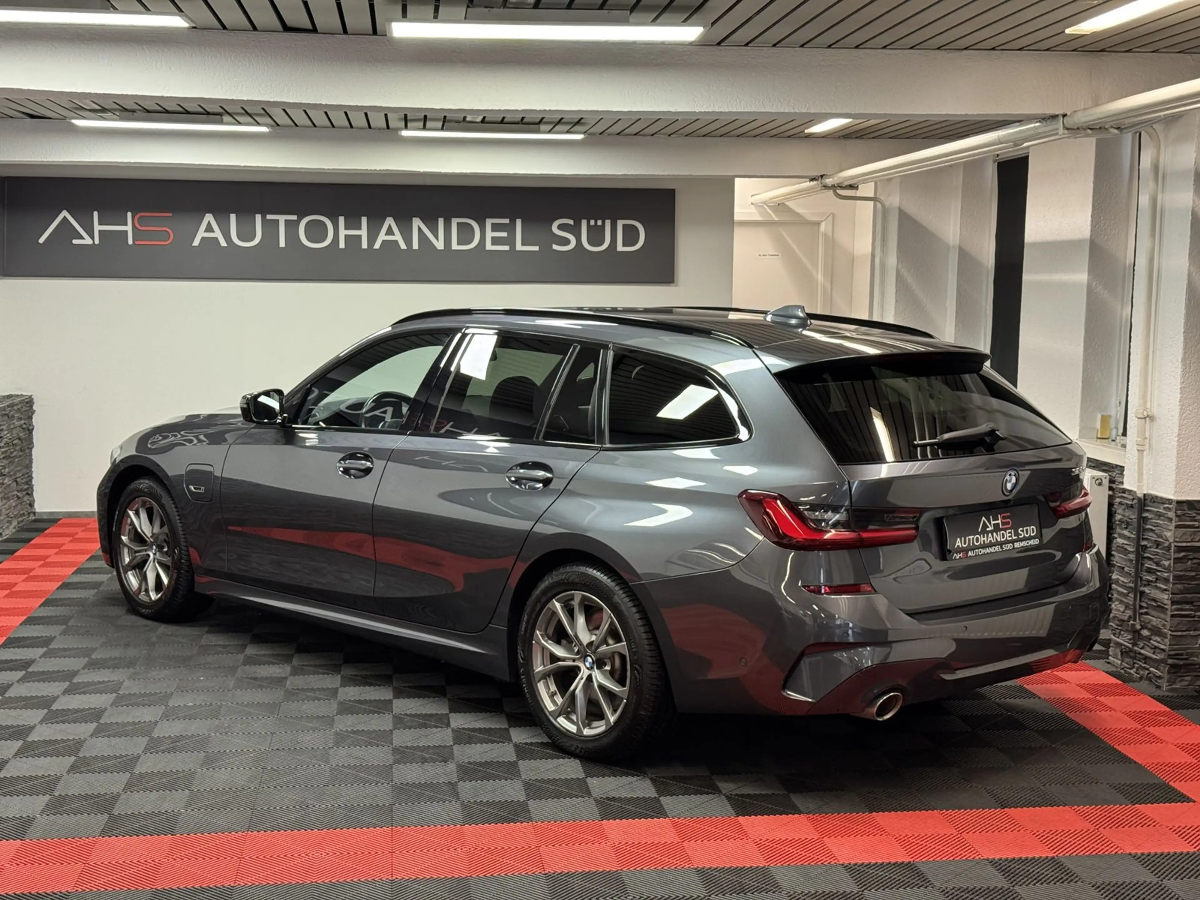BMW 320 e M Sport*LED*KAMERA*ACC — photo 5