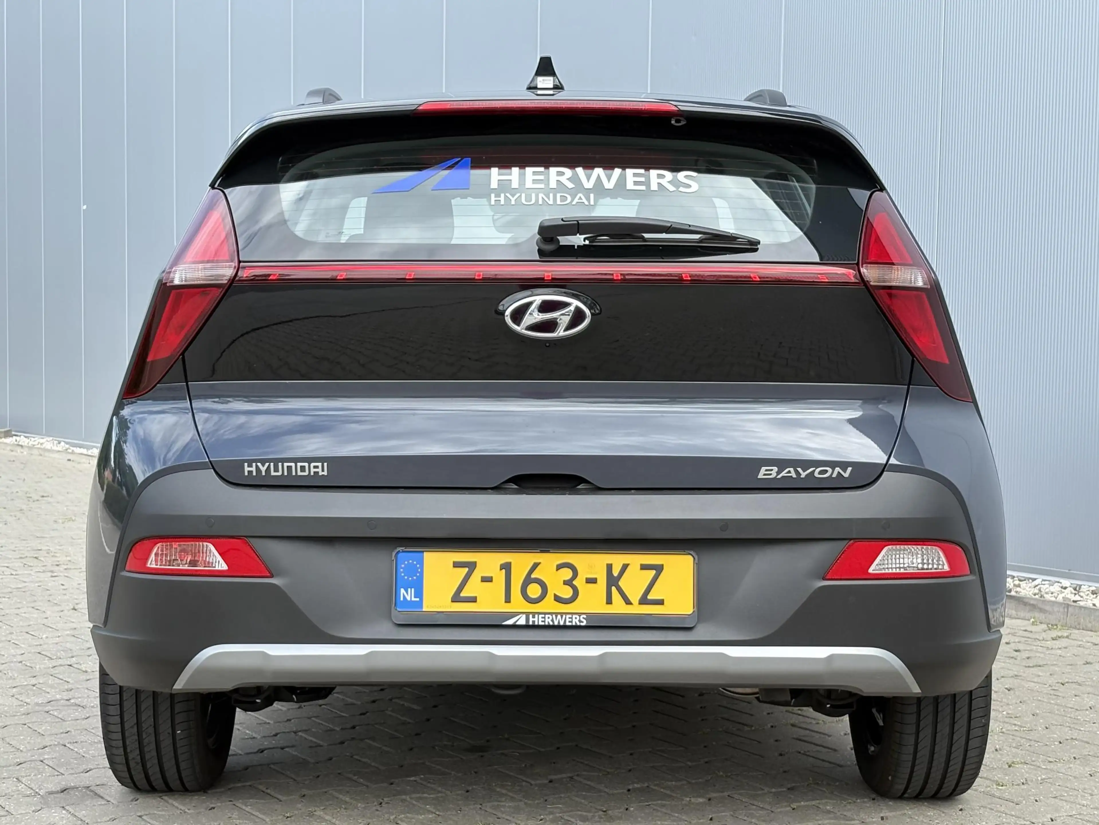 Hyundai BAYON 1.0 T-GDI Comfort / Navigatie middels Apple Carpla — photo 31