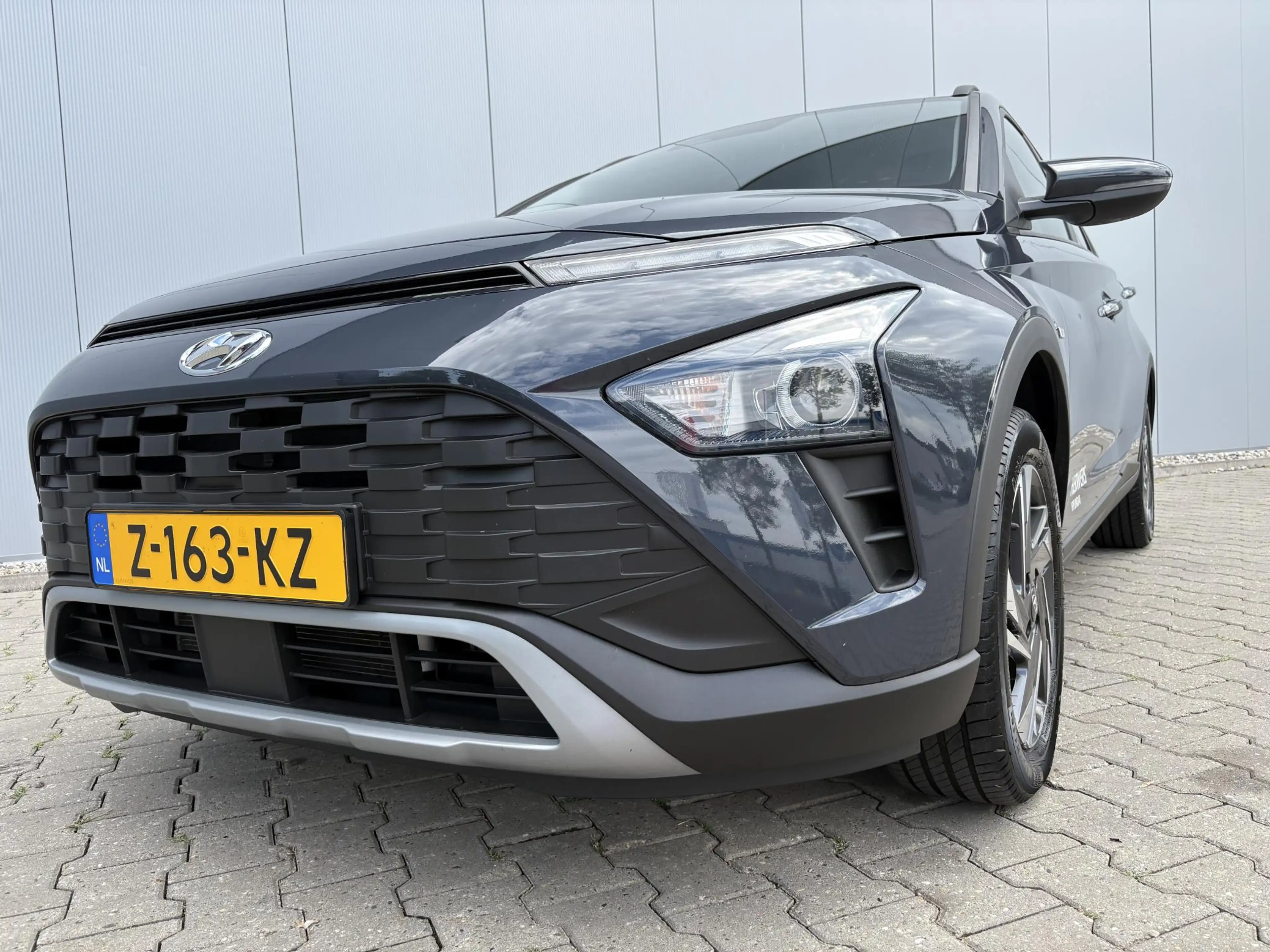 Hyundai BAYON 1.0 T-GDI Comfort / Navigatie middels Apple Carpla — photo 11