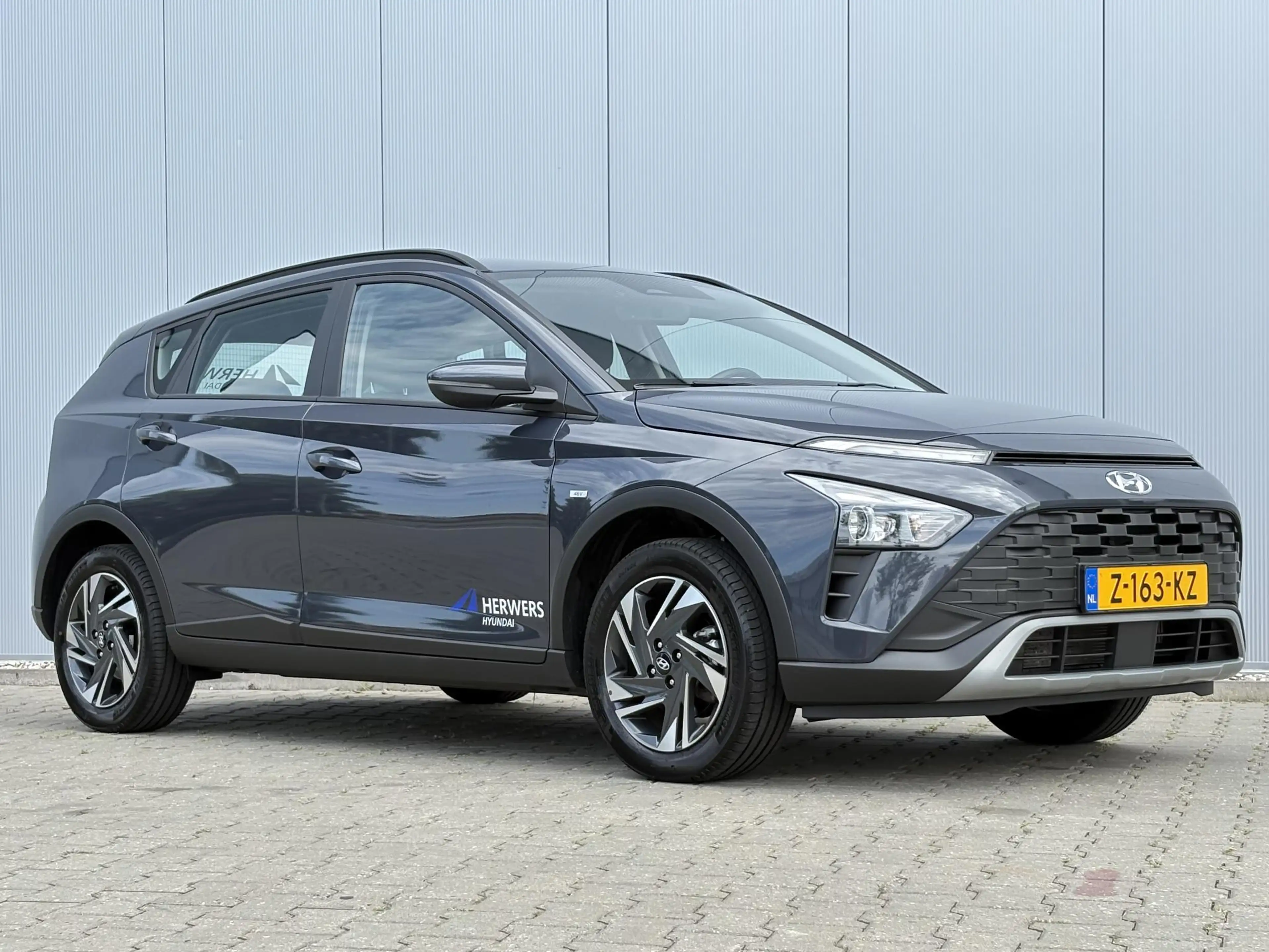 Hyundai BAYON 1.0 T-GDI Comfort / Navigatie middels Apple Carpla — photo 16