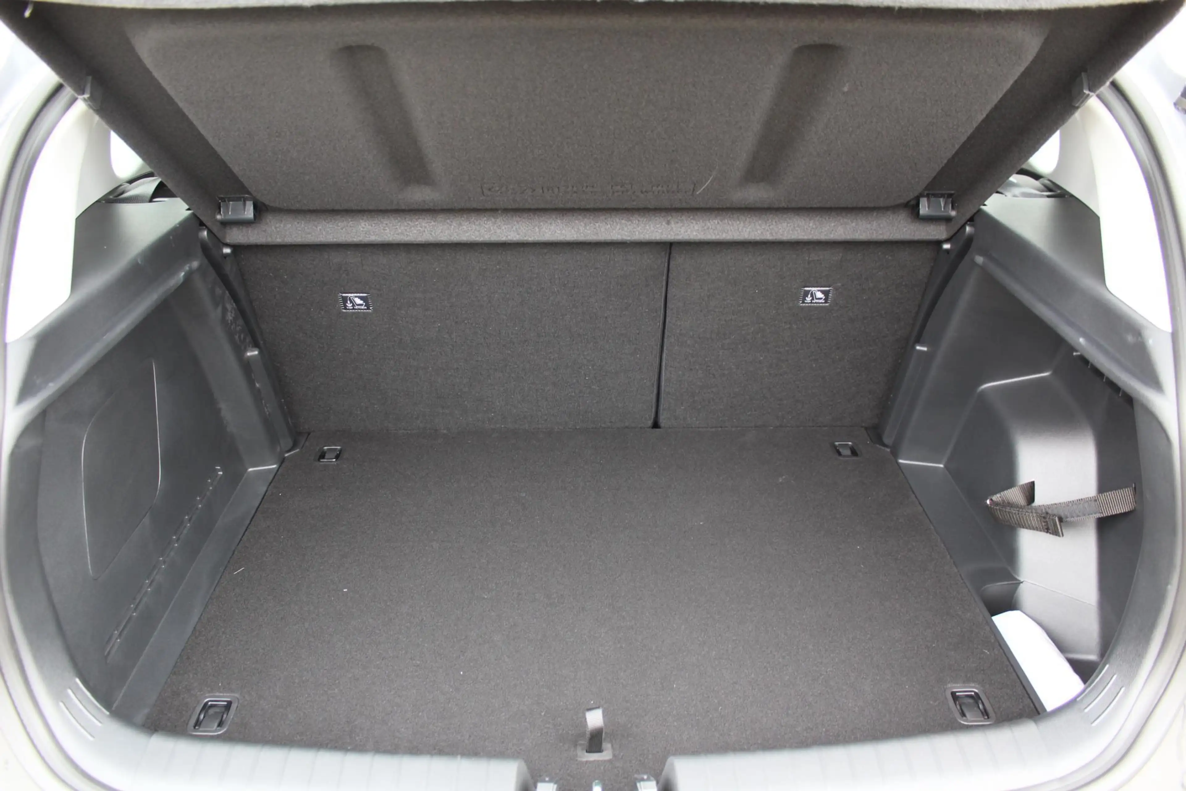 Hyundai BAYON 1.0 T-GDI Comfort / Navigatie middels Apple Carpla — photo 21