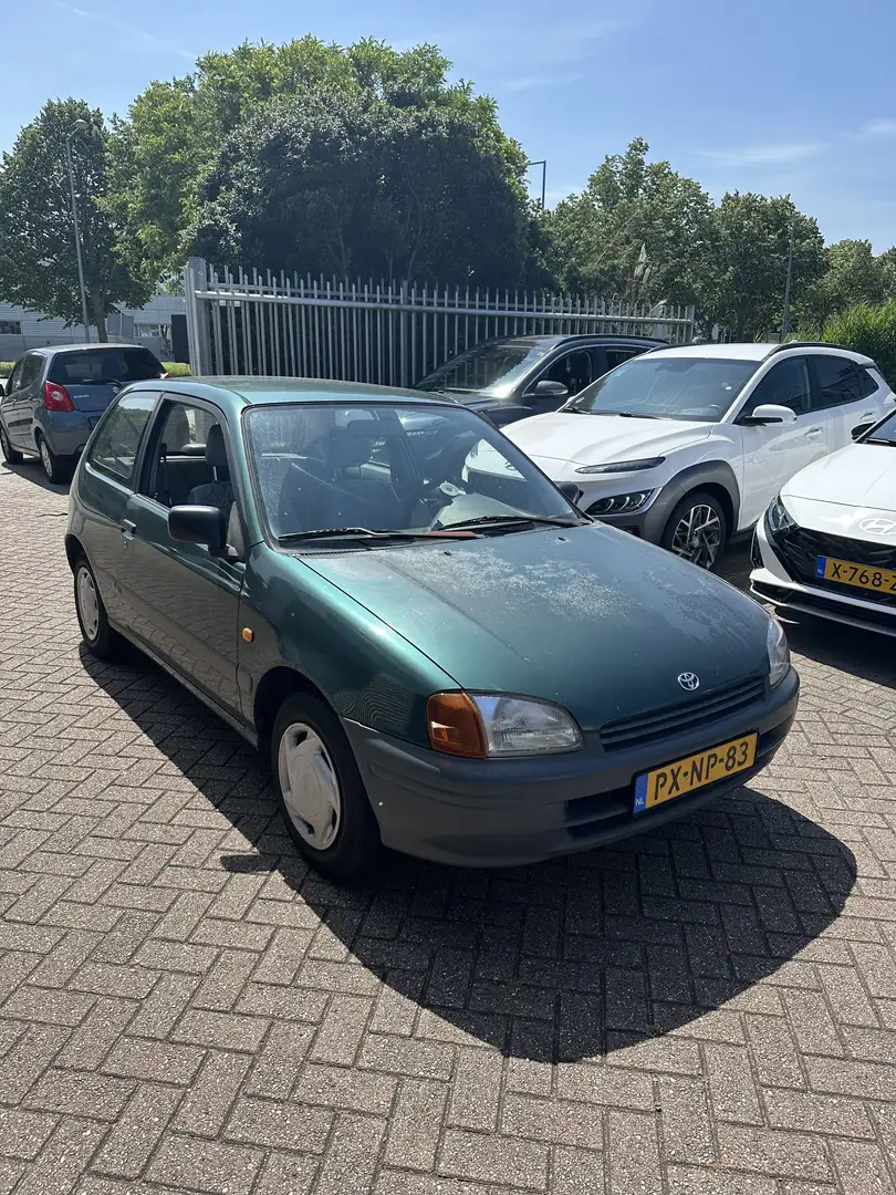 Toyota Starlet - 1