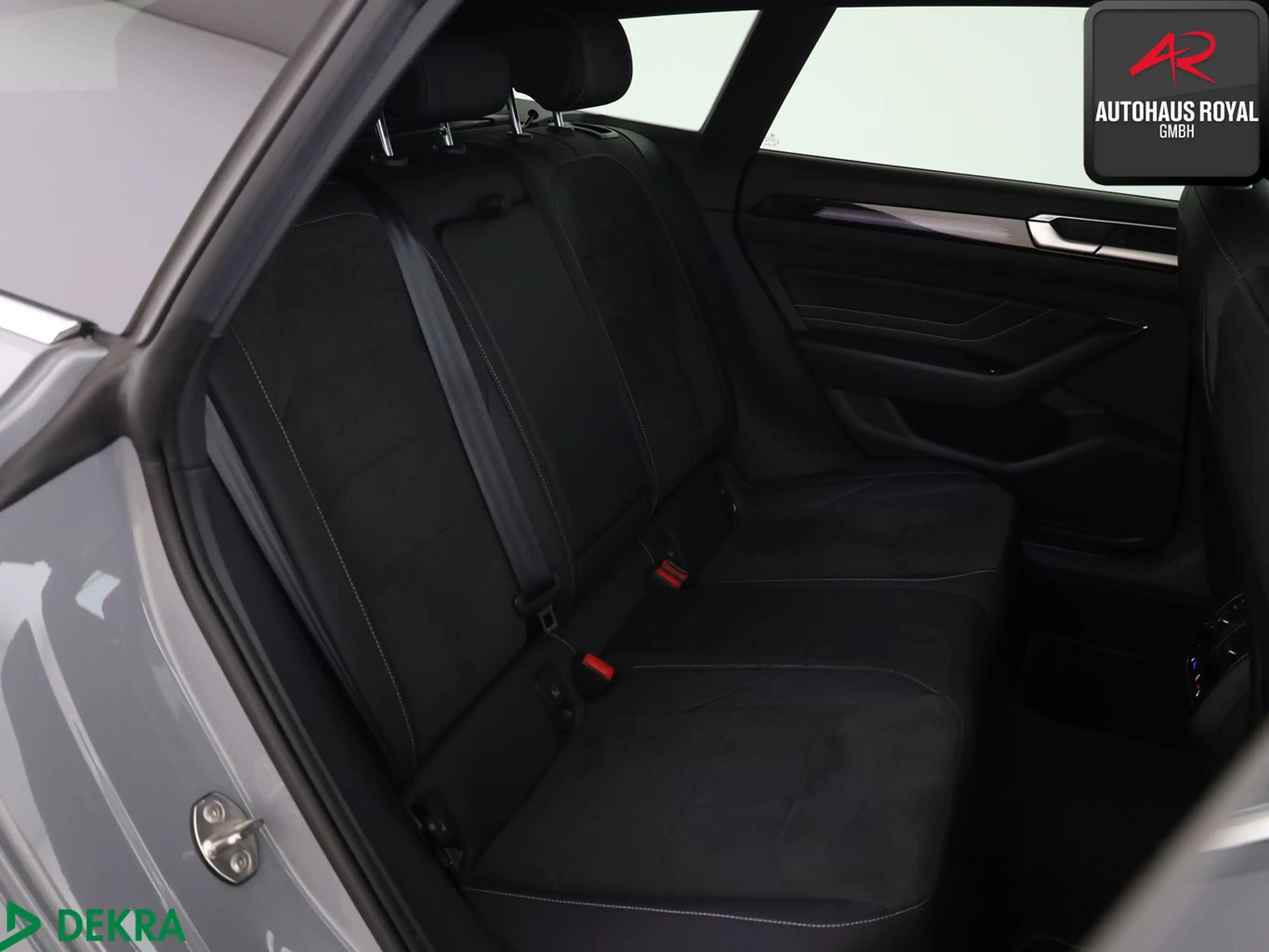 Volkswagen Arteon Shooting Brake 2.0 TDI 4M R LINE 360°,ACC — photo 13