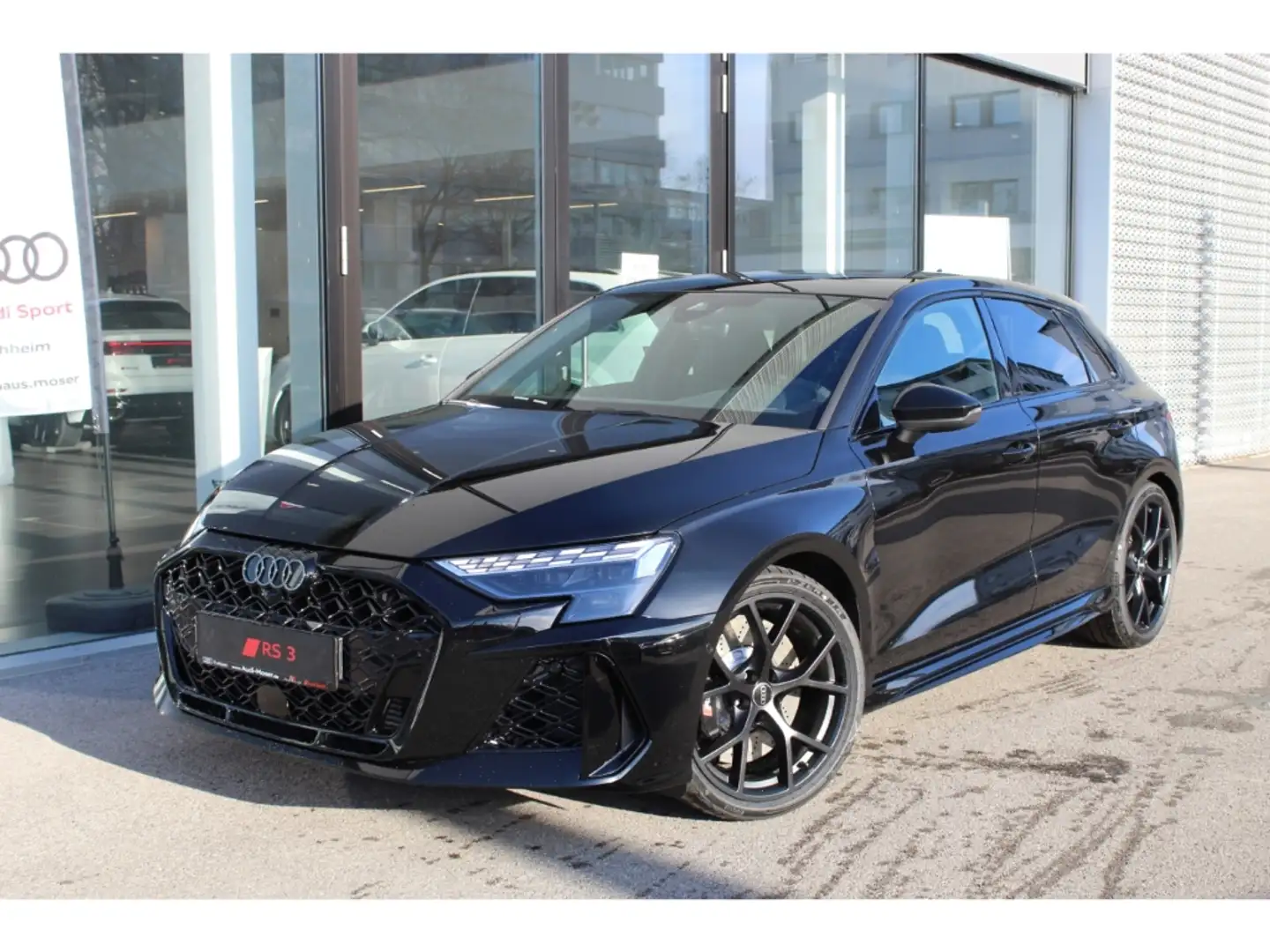 Audi RS3 Sportback qu.Str. Pano*Sonos*MTRX*Kamera*ACC!! Schwarz - 2