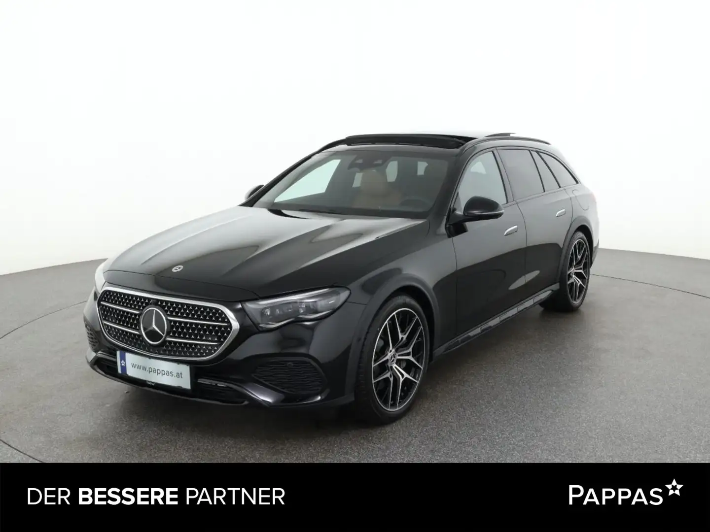 Mercedes-Benz E 300 de 4MATIC T-Modell All-Terrain mit EQ Hybrid Night Schwarz - 1