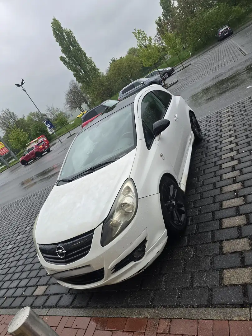 Opel Corsa 1,4 16V Limited Edition Weiß - 2
