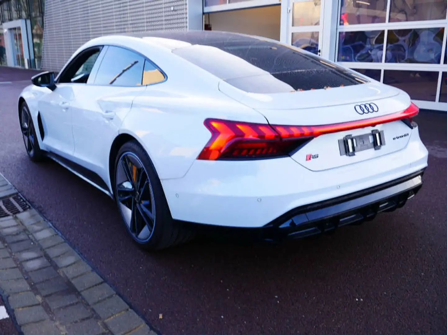 Audi RS e-tron GT qu LASER PANO AIR B&O SITZLUFT Grau - 2