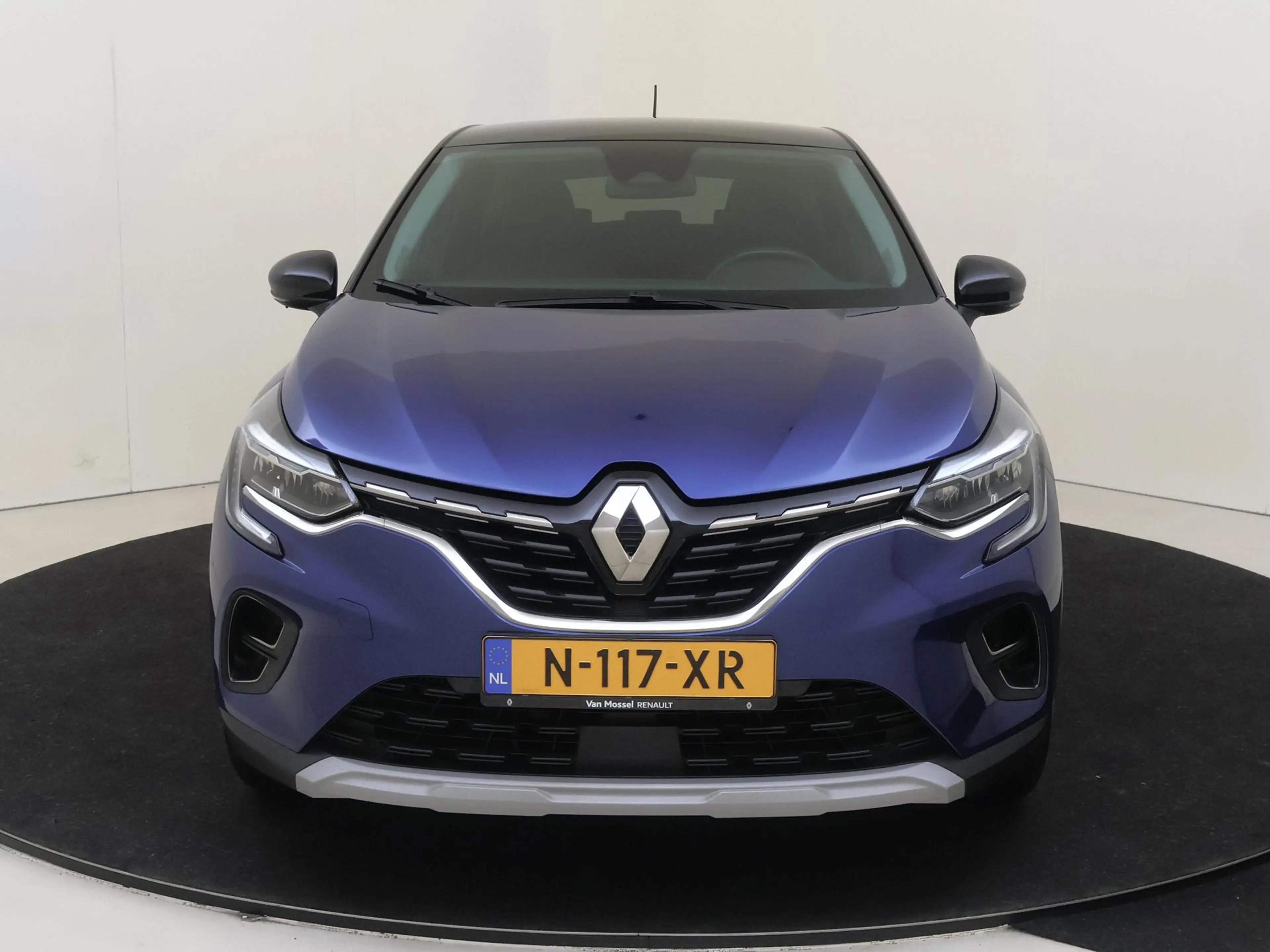 Renault Captur 1.0 TCe 100 Intens — photo 6