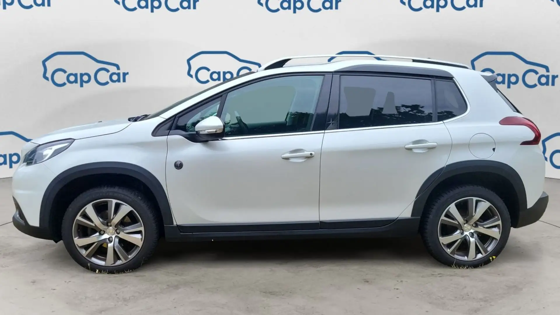Peugeot 2008 1.6 BlueHdi 120 Crossway Blanc - 2