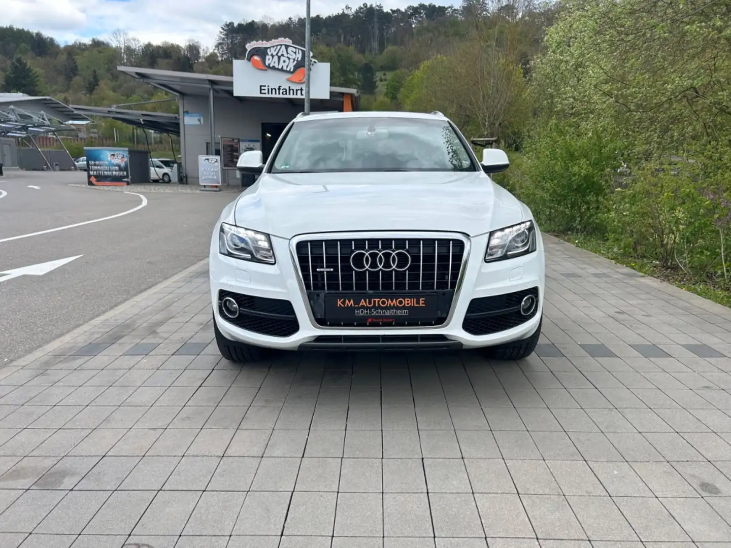 Audi Q5 3.0 TDI  quattro/S-LINE .. Weiß - 2