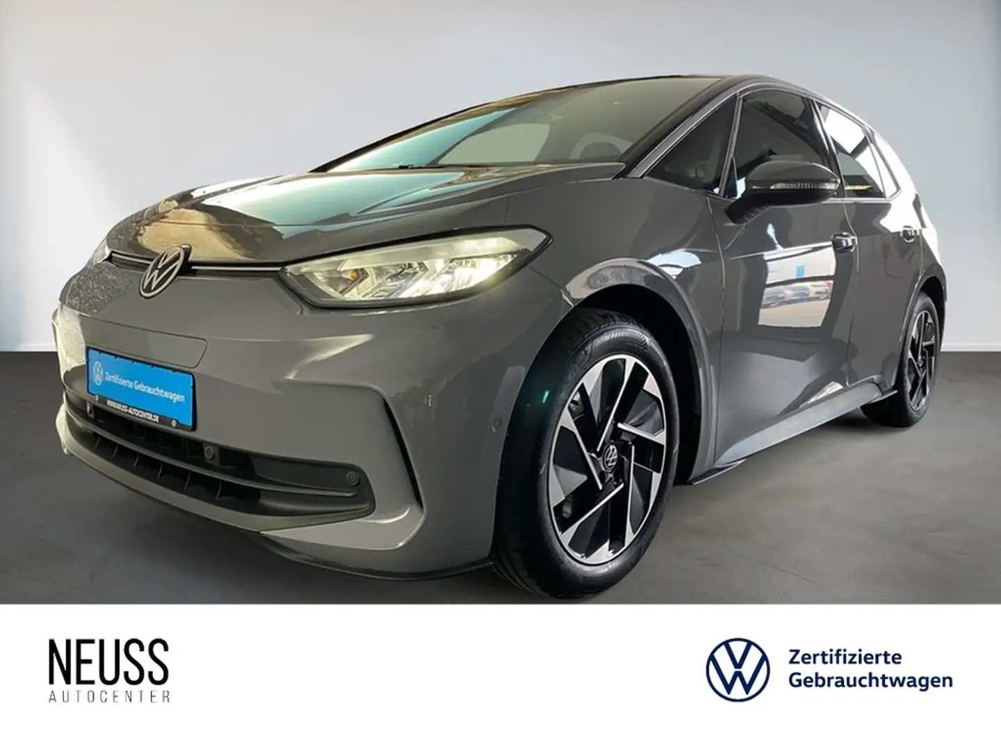 Volkswagen ID.3 Pro ASSISTENZ+KOMFORTPAKET+NAVI+SHZ+ALU+ACC Grau - 1