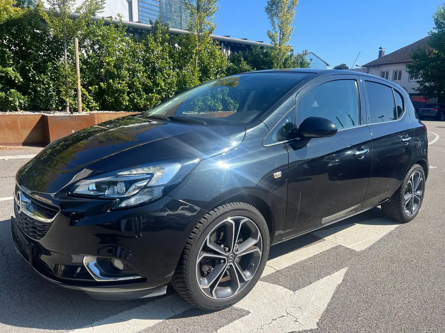 Opel Corsa E Innovation ecoFlex*TURBO Schwarz - 1