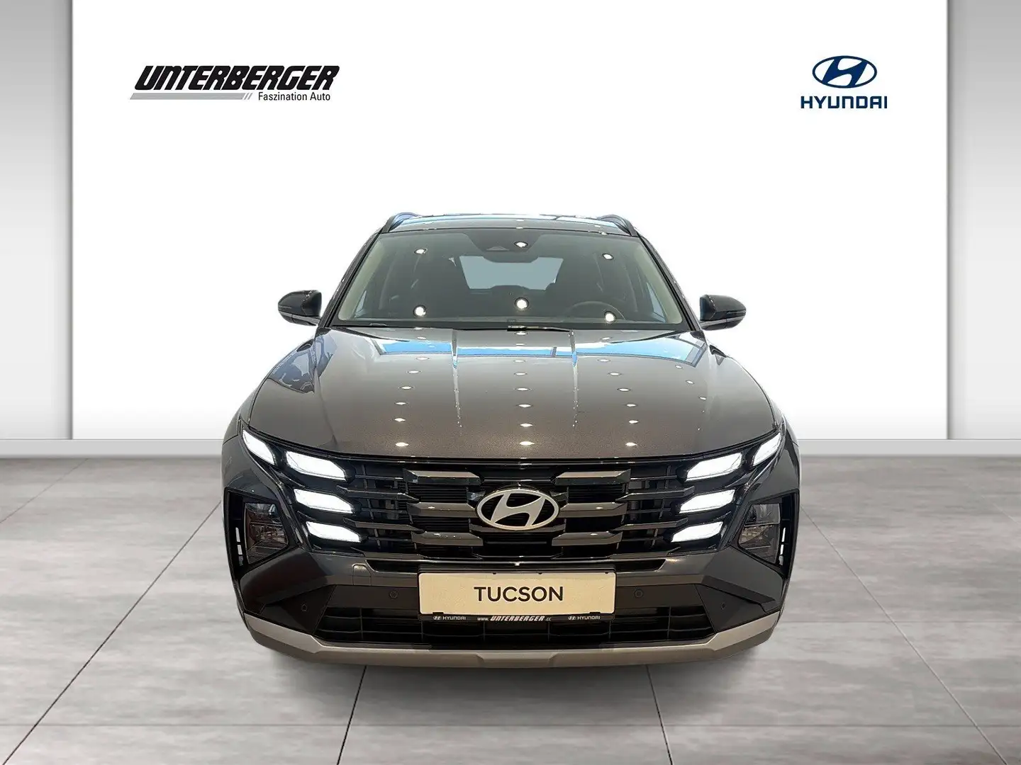 Hyundai TUCSON NX4 Jubile 1,6 T-GDi HEV 2WD AT t6hj1 abz. Superbo Grau - 2