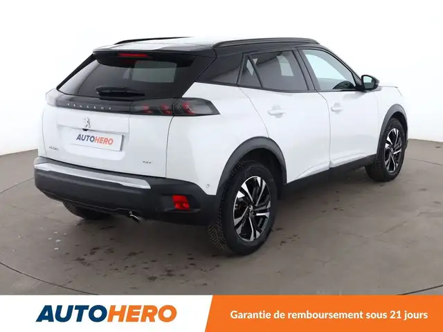 Peugeot 2008 view 6