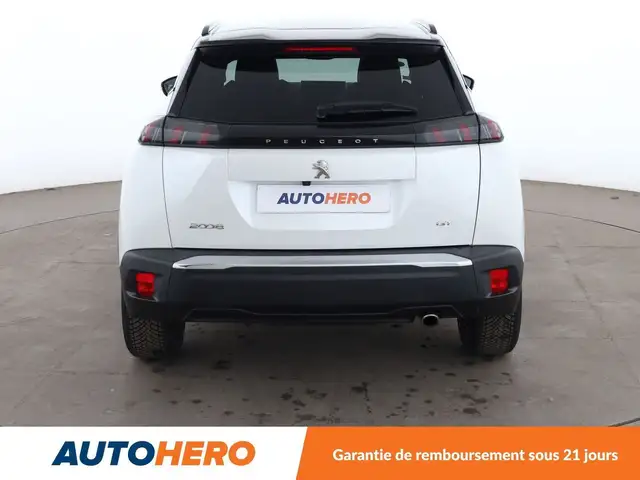 Peugeot 2008 view 5
