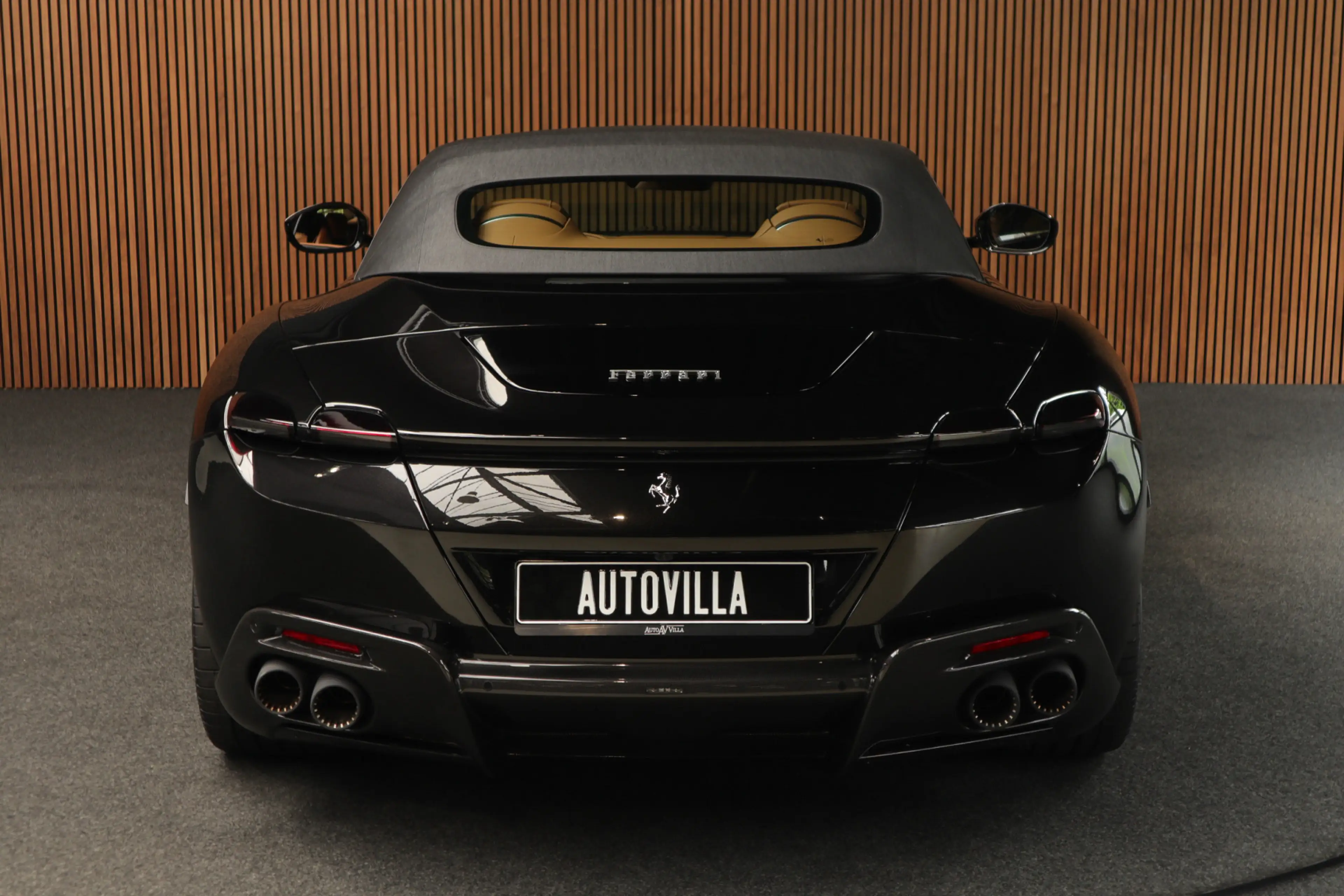 Ferrari Roma Spider 3.9 V8 Passenger Display-360-Carbon-Daytona — photo 7