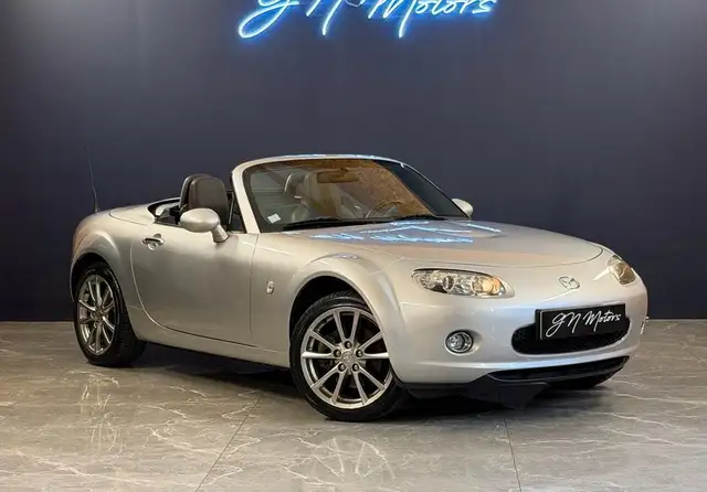 Mazda MX-5 main image