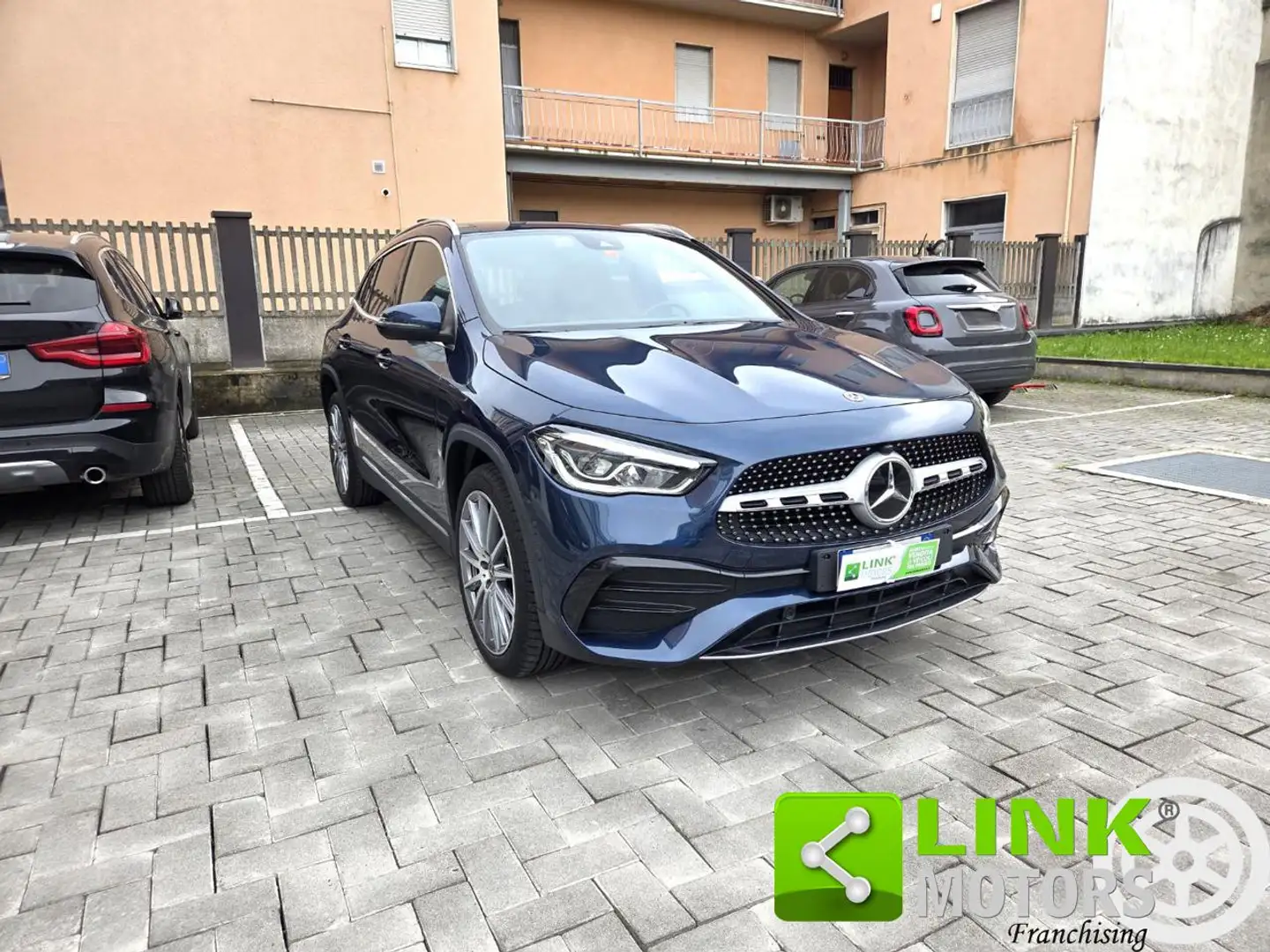 Mercedes-Benz GLA 250 e hybrid EQ Premium GARANZIA INCLUSA Blu/Azzurro - 1
