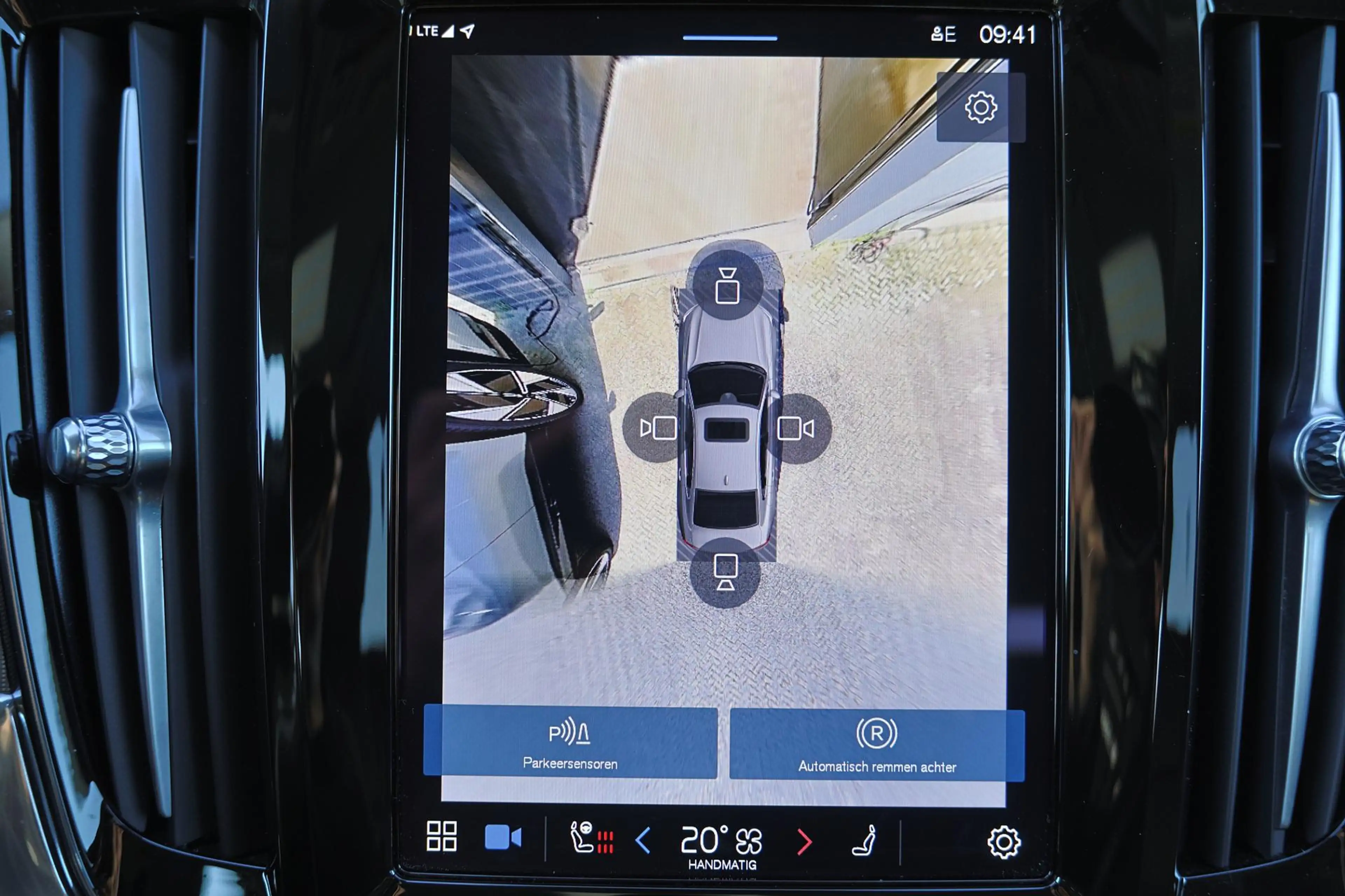 Volvo S90 T8 AWD Plus Dark - Schuif/kanteldak - IntelliSafe — photo 9