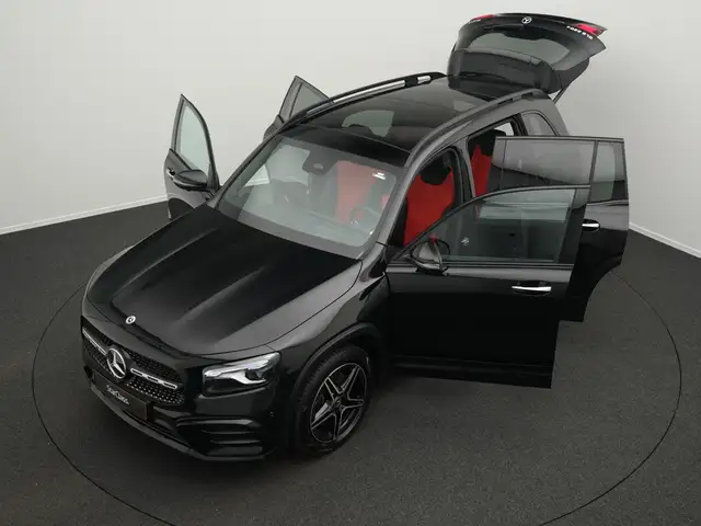 Mercedes-Benz GLB view 14