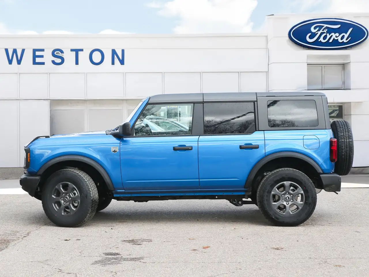 Ford Bronco снимка Ford Bronco
