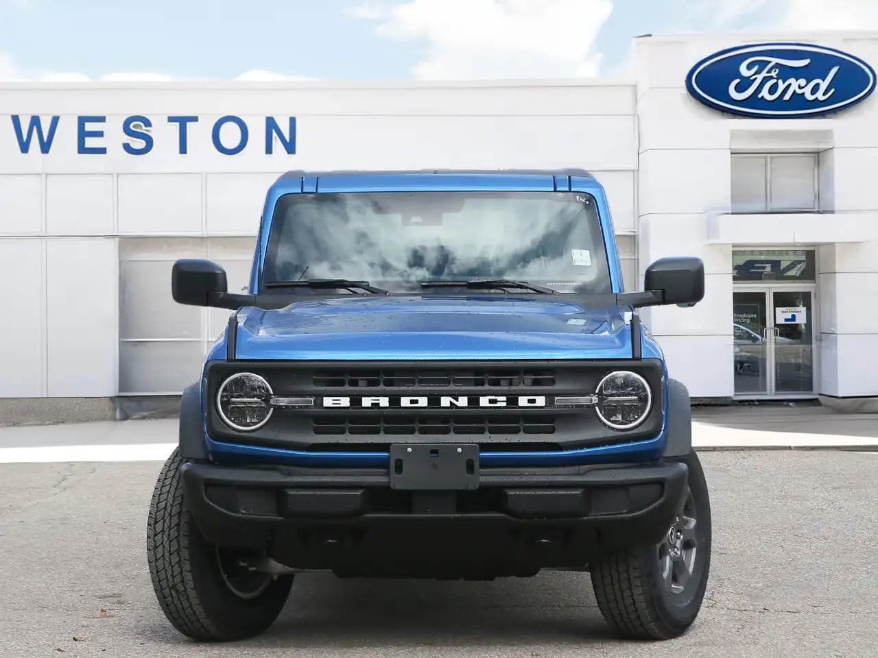 Ford Bronco снимка Ford Bronco