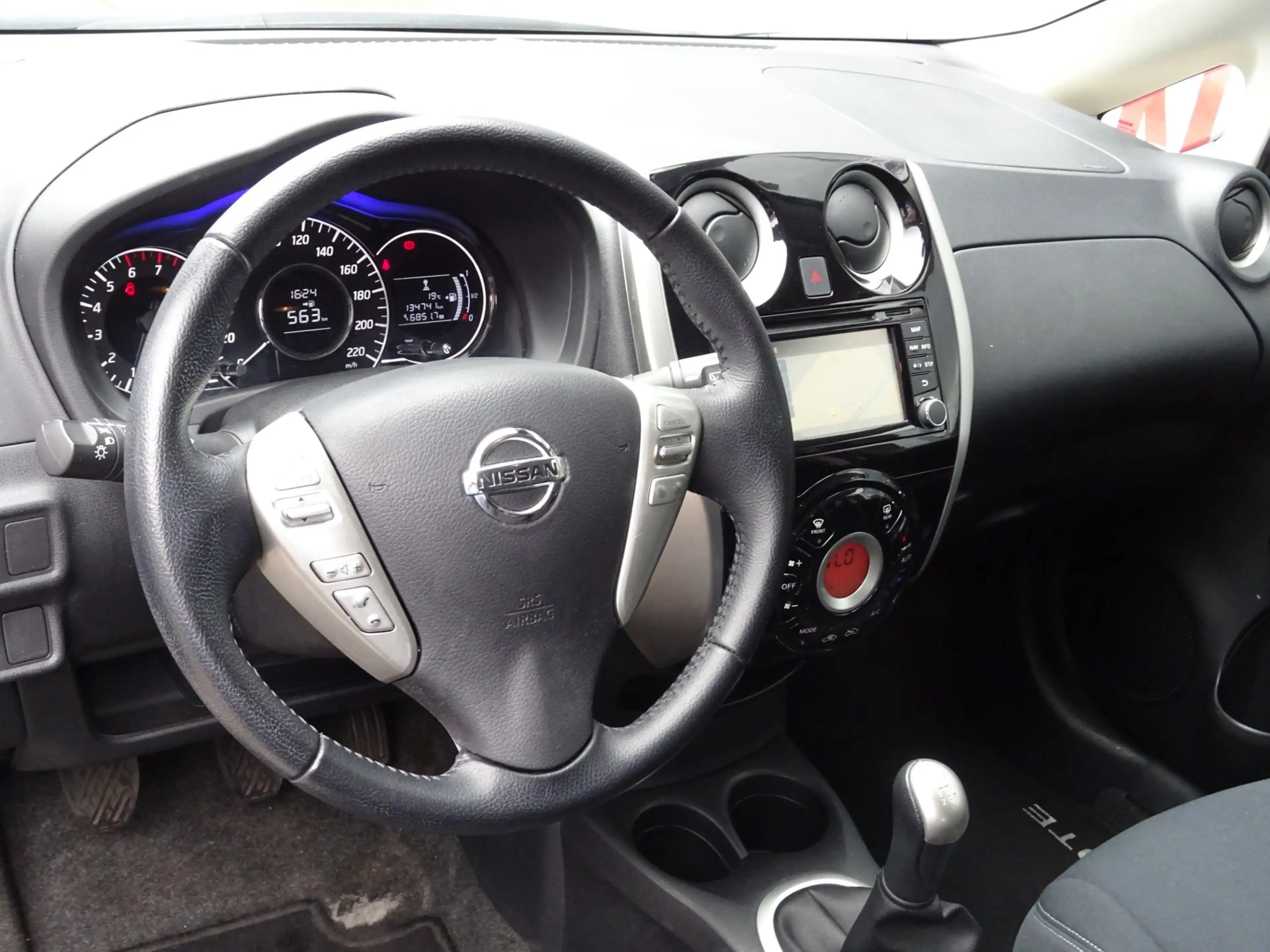 Nissan Note 1.2 Connect Edition — photo 11