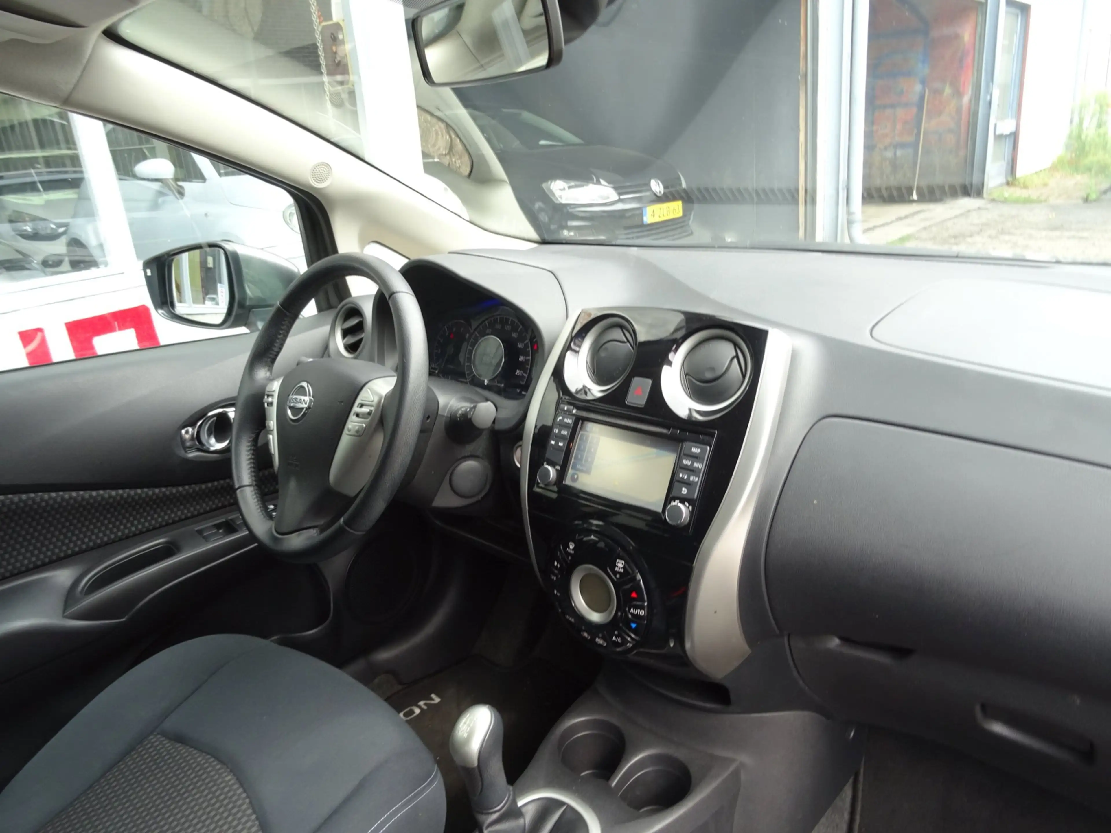 Nissan Note 1.2 Connect Edition — photo 9