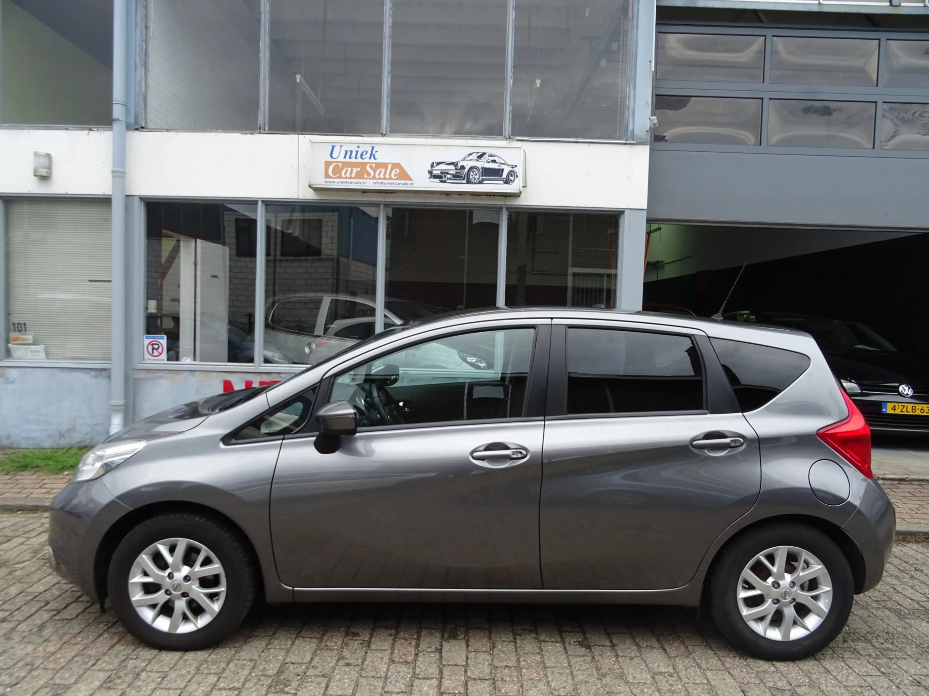Nissan Note 1.2 Connect Edition — photo 2