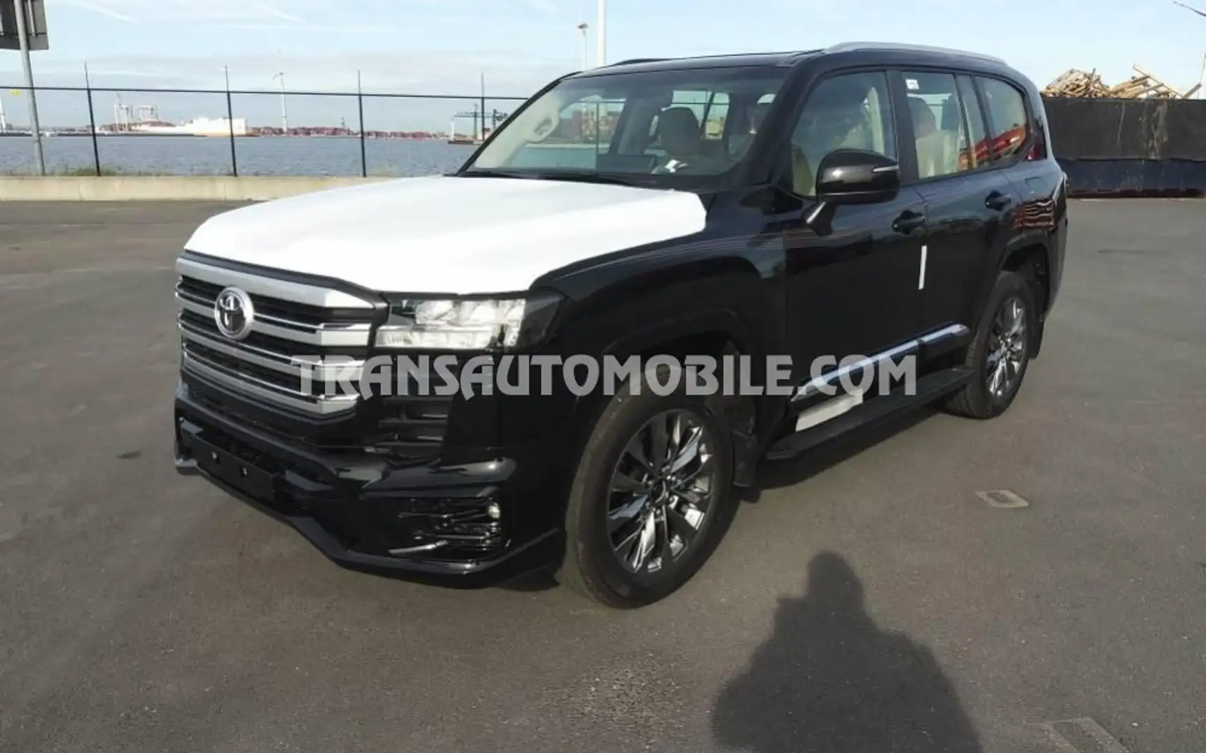 Toyota Land Cruiser GXR-8 7 seaters / places - EXPORT OUT EU TROPICAL  Noir - 1