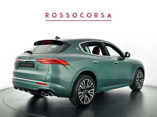 Maserati Grecale view 4