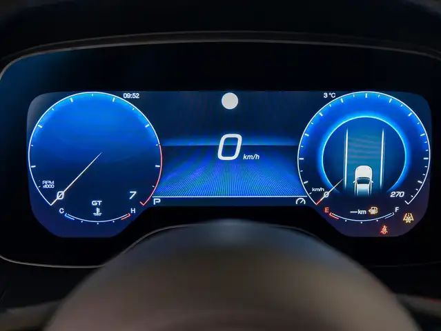 Maserati Grecale view 11