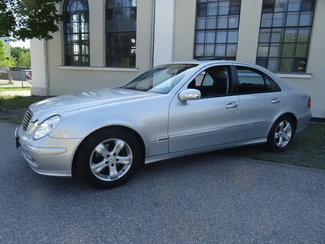 Mercedes-Benz E 320 E 320 CDI (211.022)