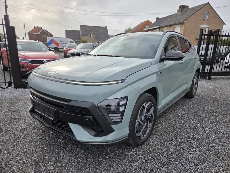 HYUNDAI Kona