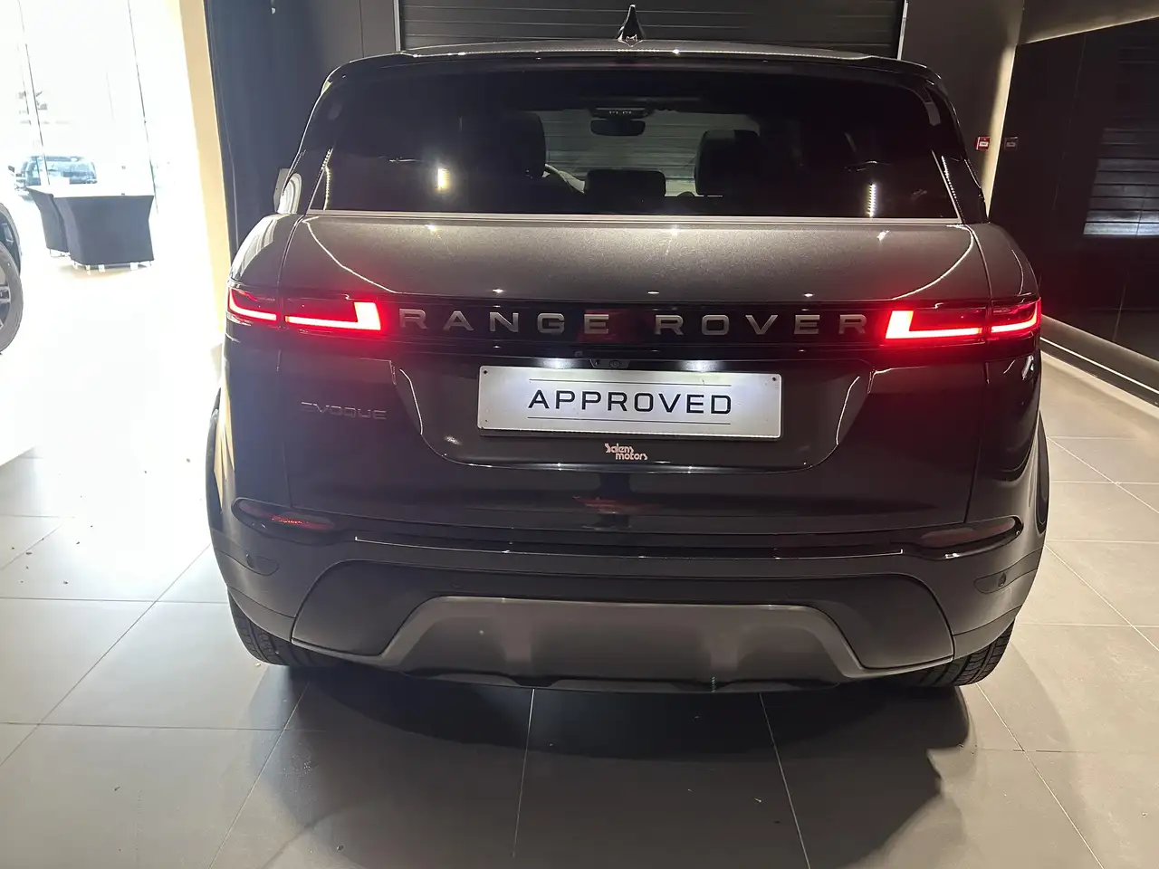 Land Rover Range Rover Evoque 2026 — фото 7