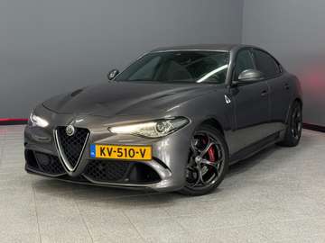 2.9 V6 Quadrifoglio Carbon