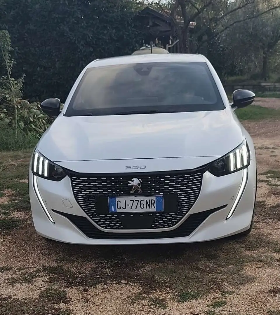 Peugeot e-208 gt - 1