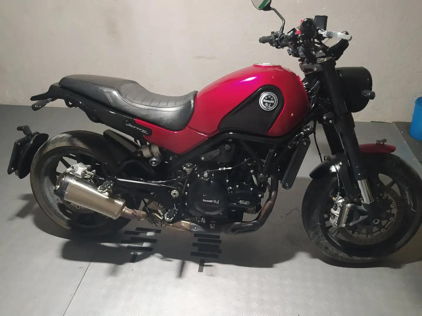 Benelli Leoncino Червоний - 2