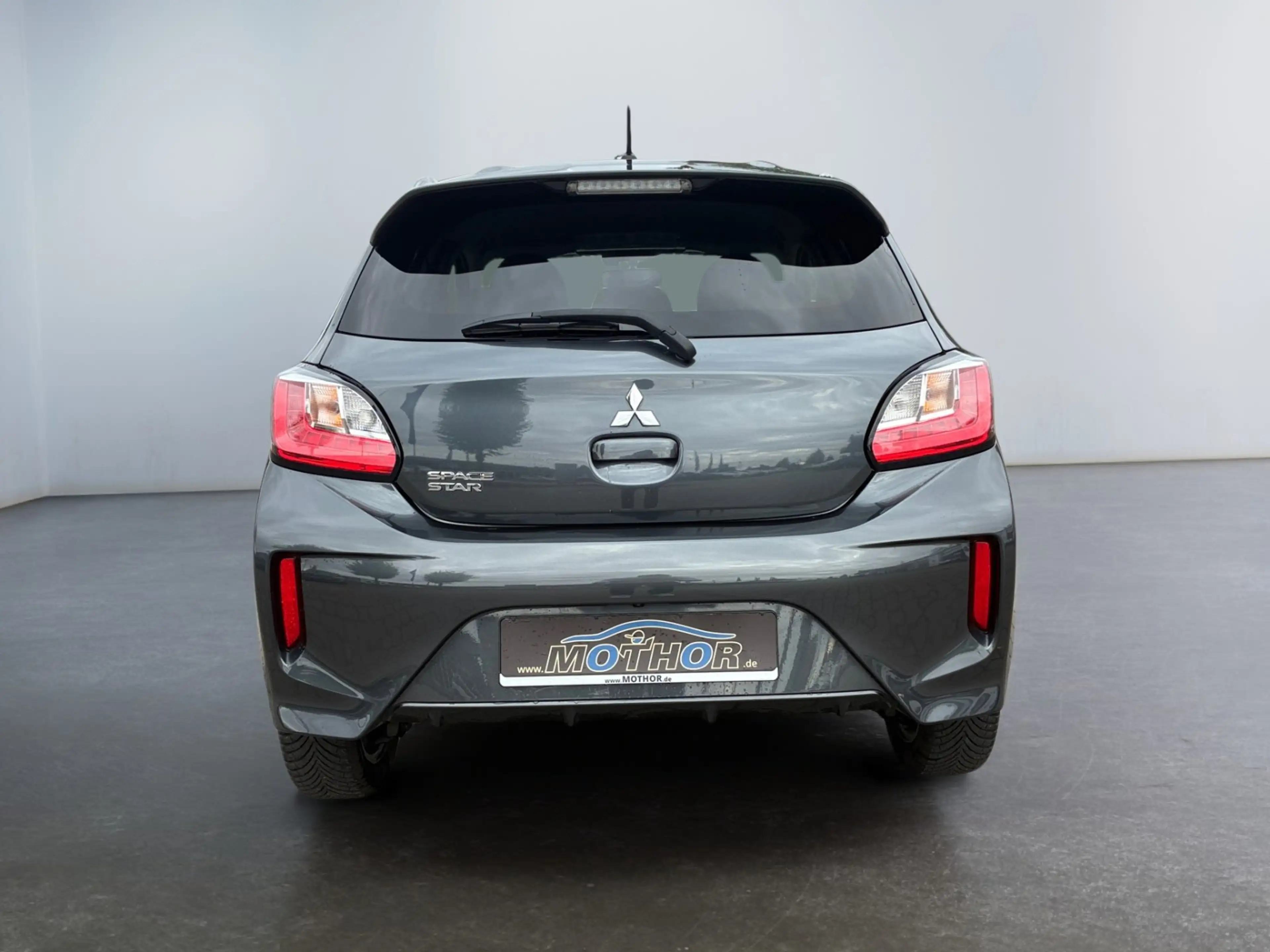 Mitsubishi Space Star Select+ 1.2 MIVEC CVT Tempomat Klima — photo 5