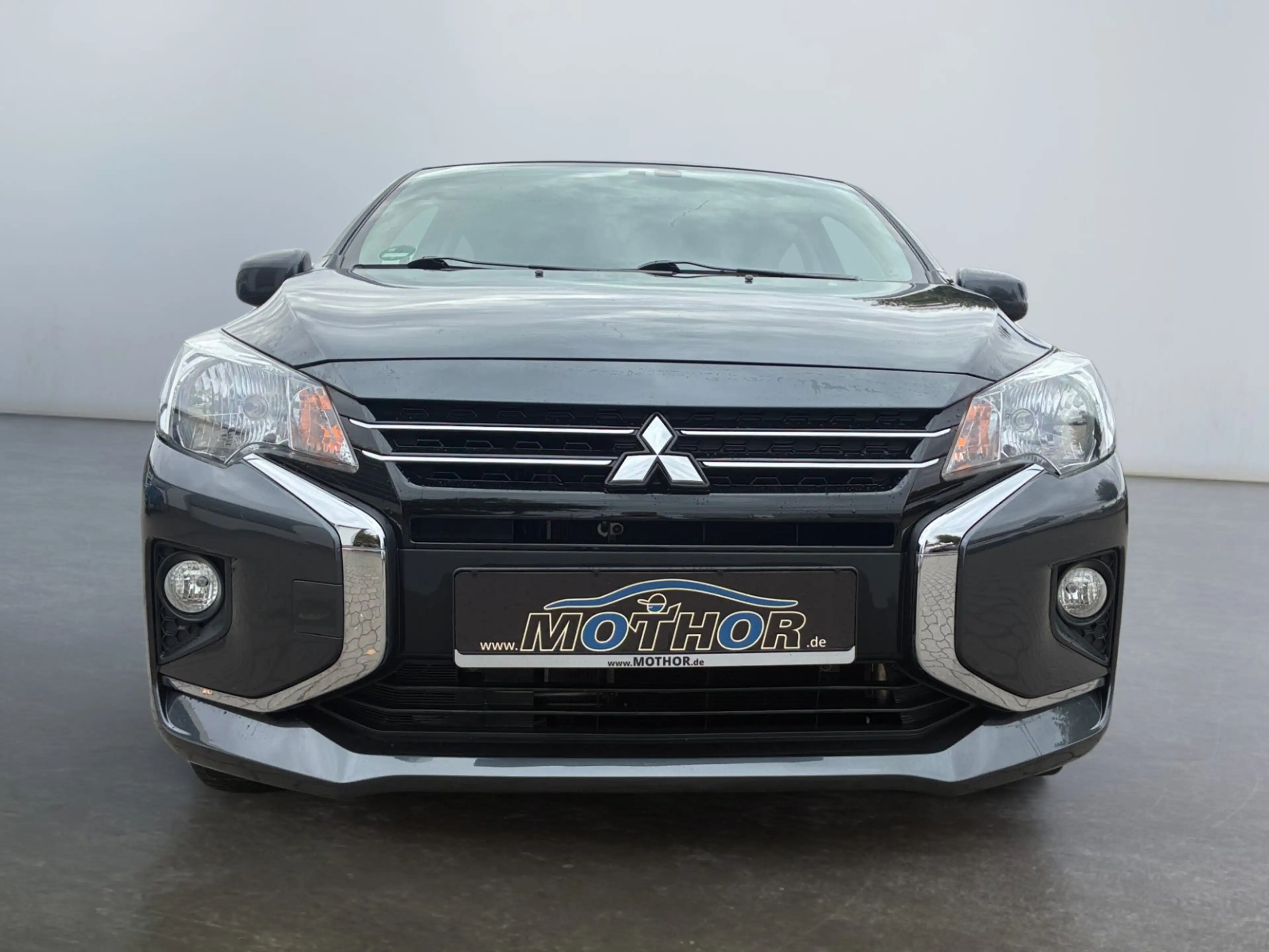Mitsubishi Space Star Select+ 1.2 MIVEC CVT Tempomat Klima — photo 6