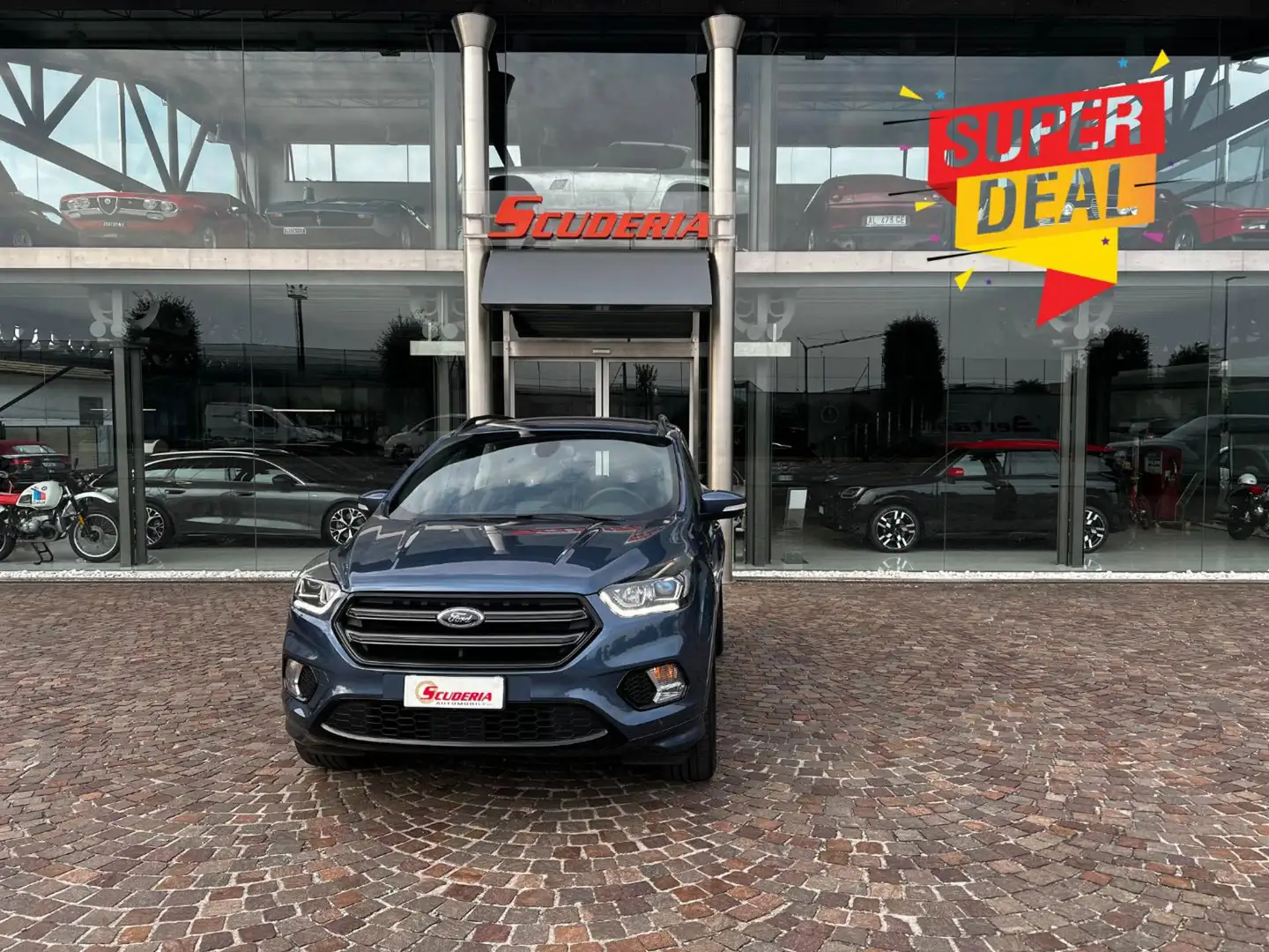 Ford Kuga 1.5 EcoBoost 120 CV S&S 2WD ST-Line Blau - 1