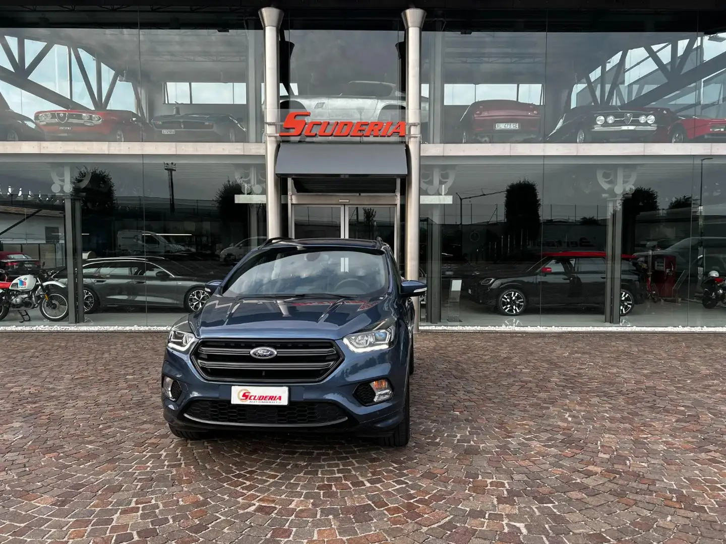 Ford Kuga 1.5 EcoBoost 120 CV S&S 2WD ST-Line Blu/Azzurro - 1