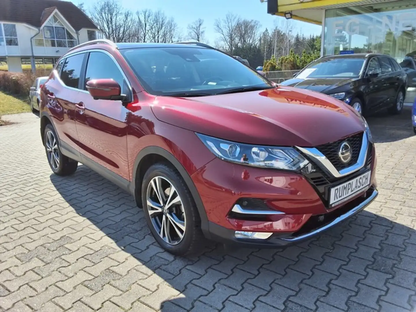 Nissan Qashqai N-Connecta Navi Kamera Around Vievew Sitzheiz. Ass Rosso - 2