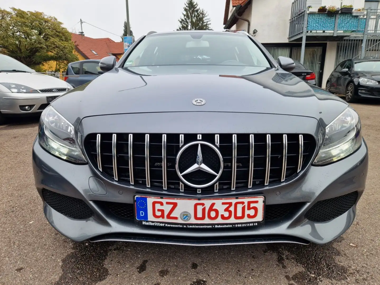 Mercedes-Benz C 200 T d Avantgarde G-Tronic Plus Grau - 2