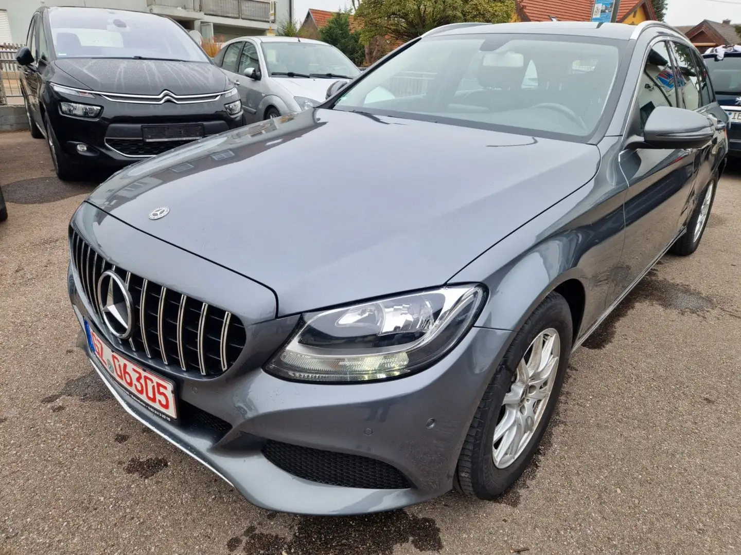 Mercedes-Benz C 200 T d Avantgarde G-Tronic Plus Grau - 1