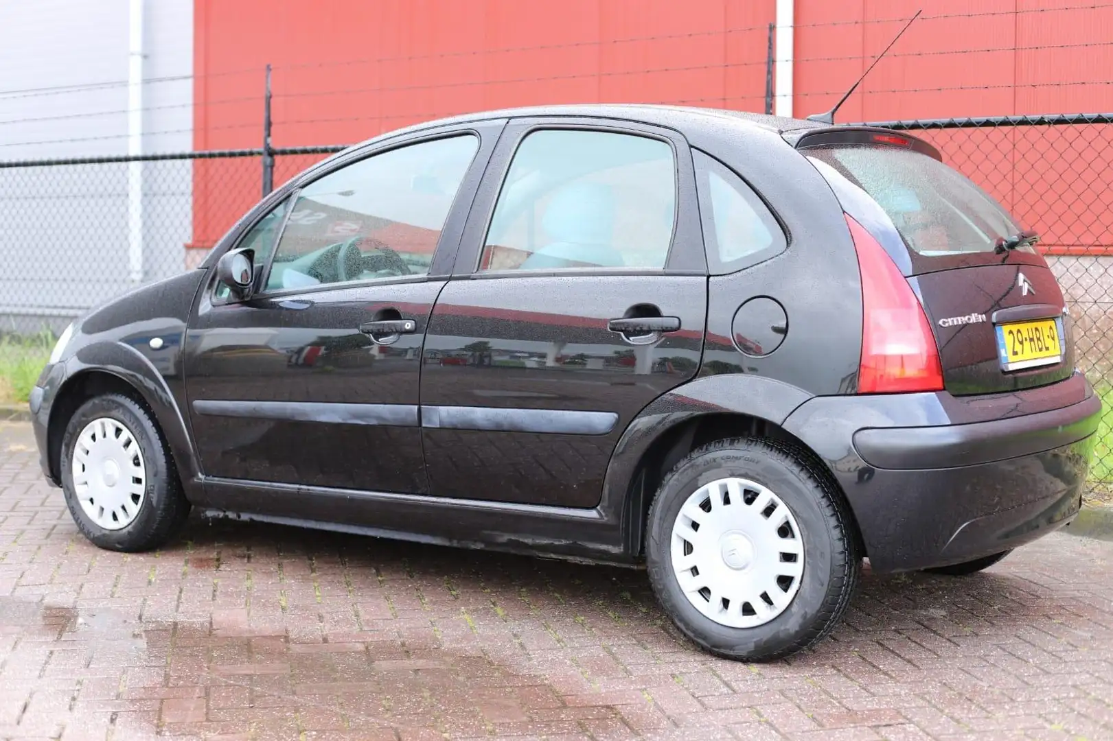 Citroen C3 1.1i Ligne Séduction Noir - 2