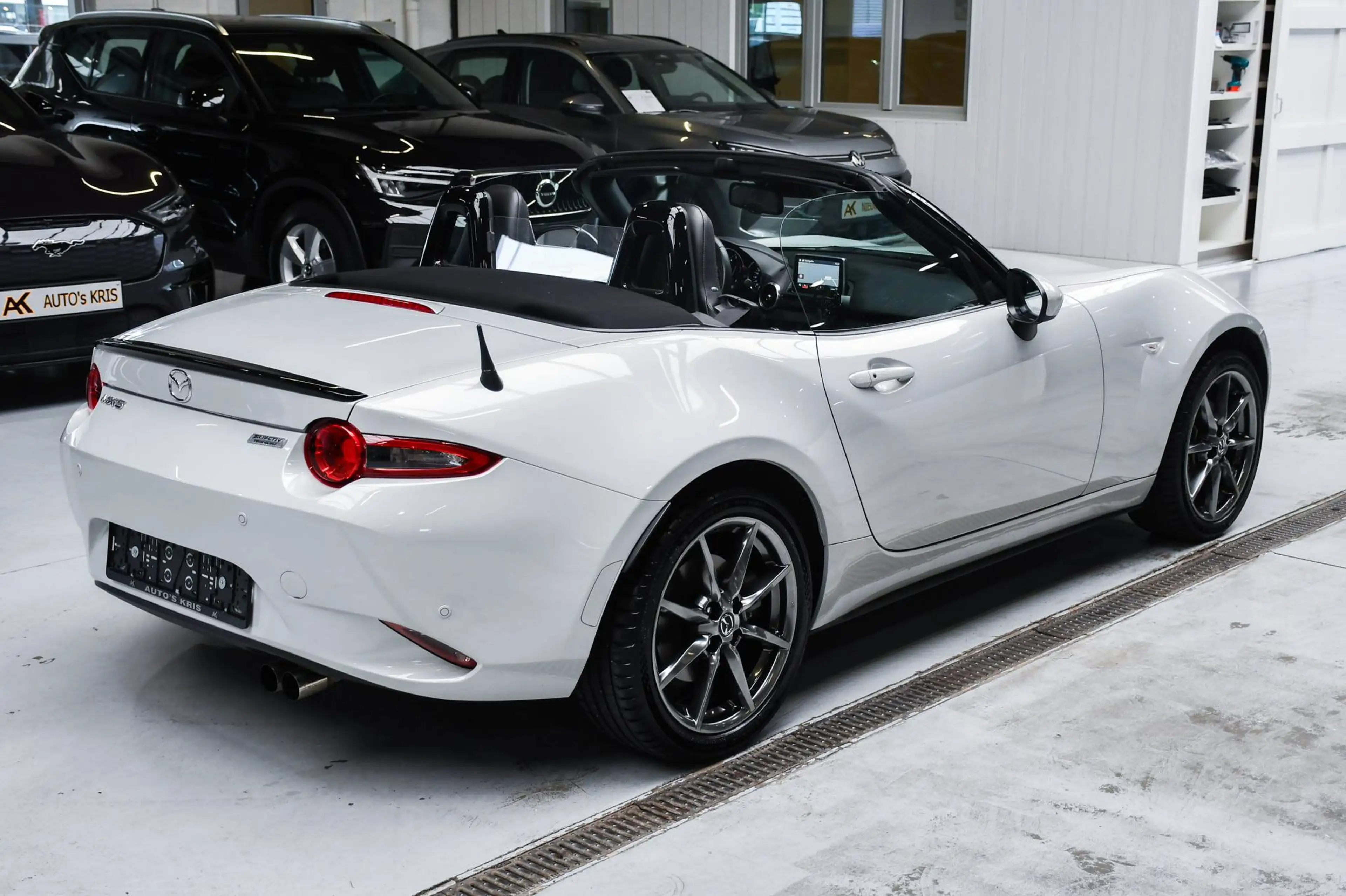 Mazda MX-5 MX-5 Cabriolet 2.0i Skyactiv-G Skycruise - NAVIGATIE / CAMERA / SMARTLINK / PDC / CC — photo 3