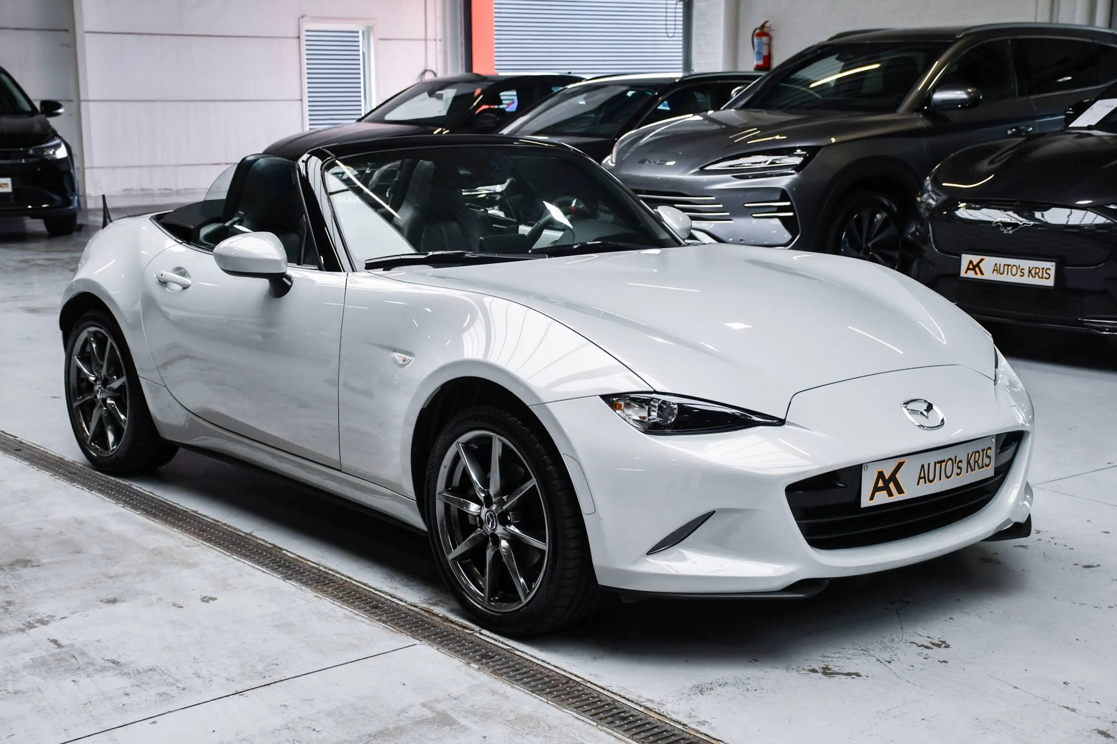 Mazda MX-5 MX-5 Cabriolet 2.0i Skyactiv-G Skycruise - NAVIGATIE / CAMERA / SMARTLINK / PDC / CC — photo 2